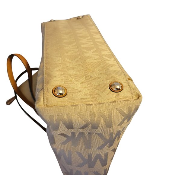 Michael Kors Signature Khaki Canvas Tote EUC - Picture 5 of 5